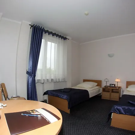 Szálloda Western Center 3*