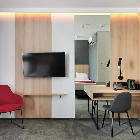 Western Center Ξενοδοχείο 3*