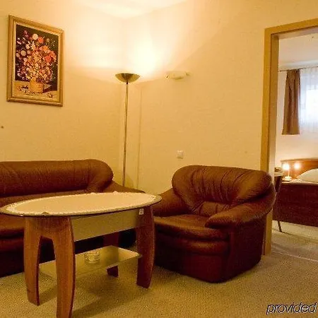 Hotel Western Center