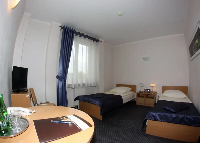 Hotel Western Center 3*