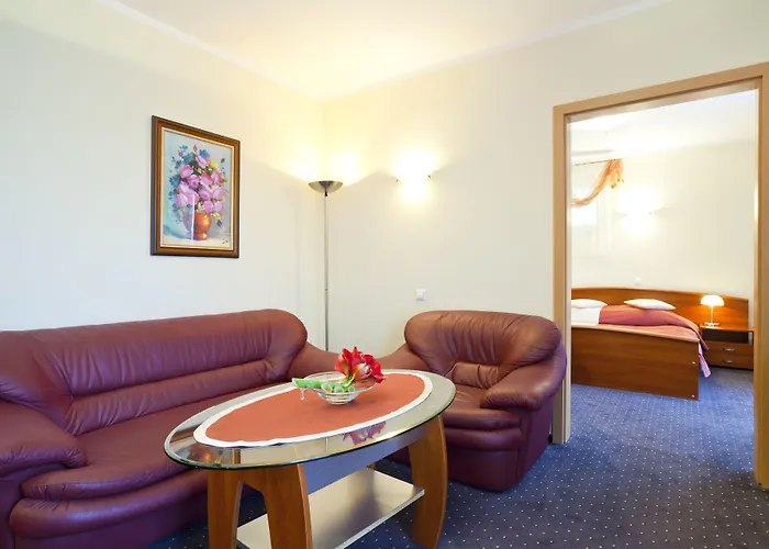 Western Center Hotel