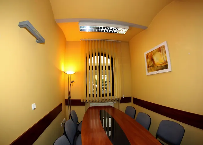 Western Center Hotel 3*