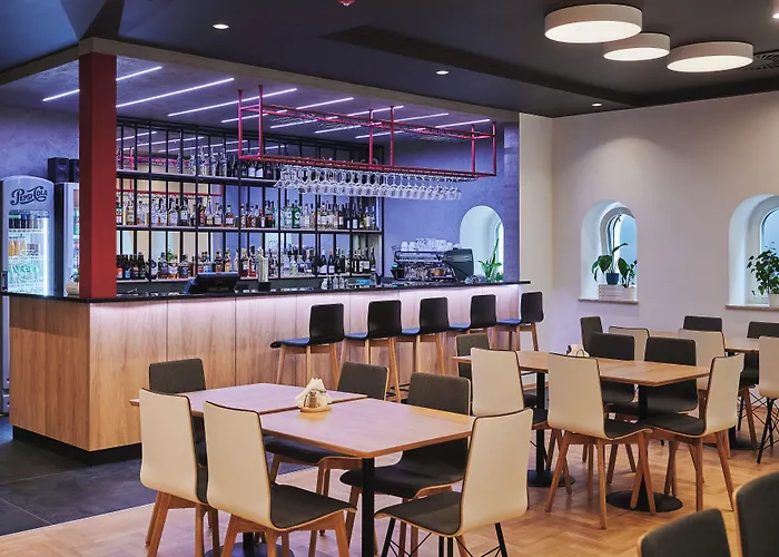 Hotel Western Center