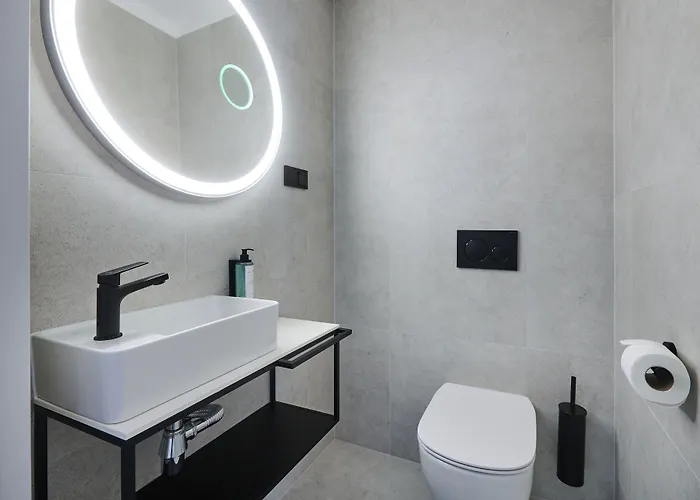 Western Center Hotel 3*